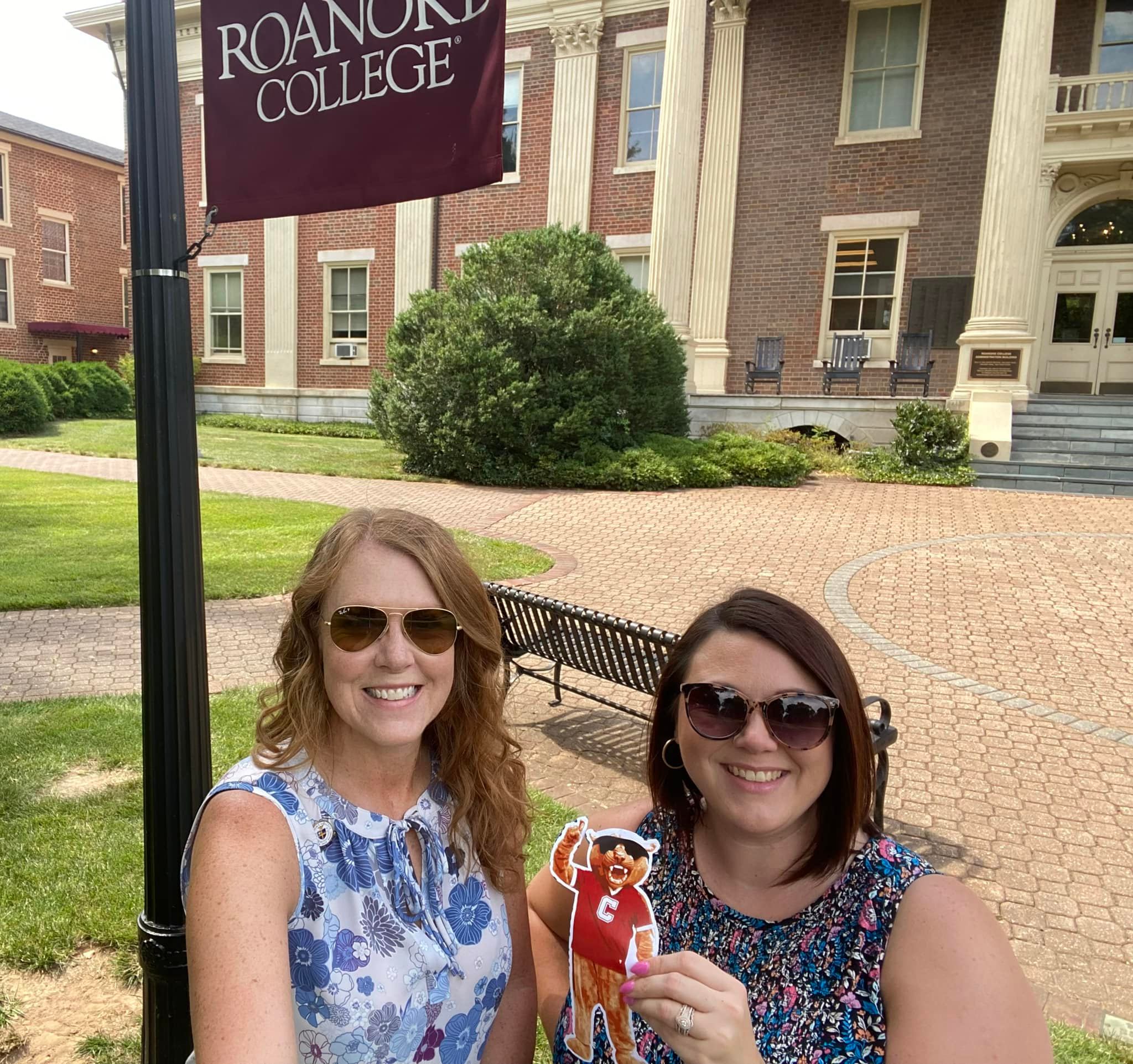 Brenna and Suzanne holding Roar at Roanoke College