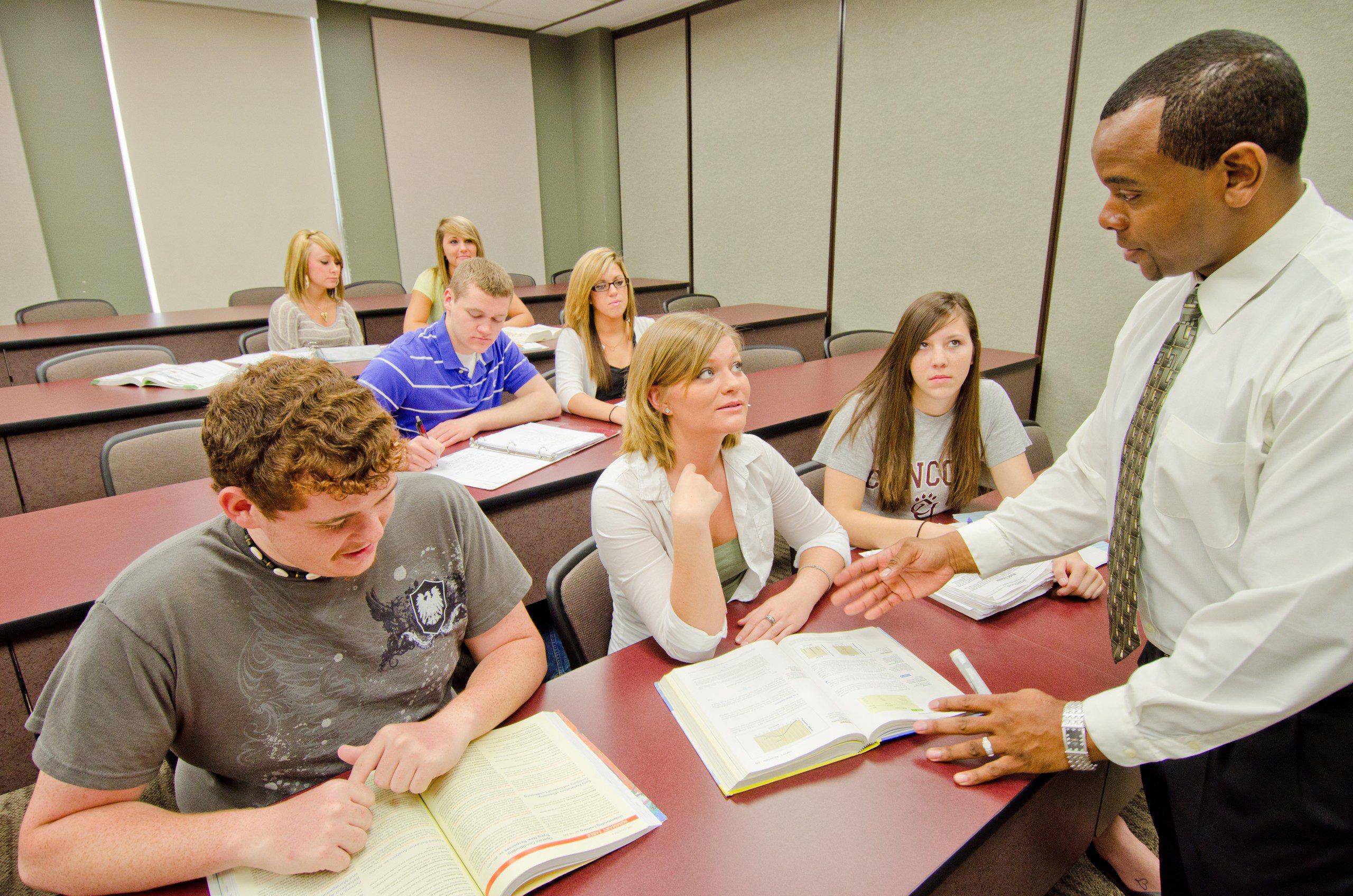 A group of students learning during lecture