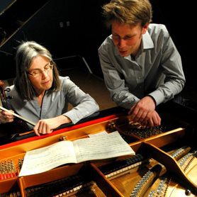 PIANO-SQUARE