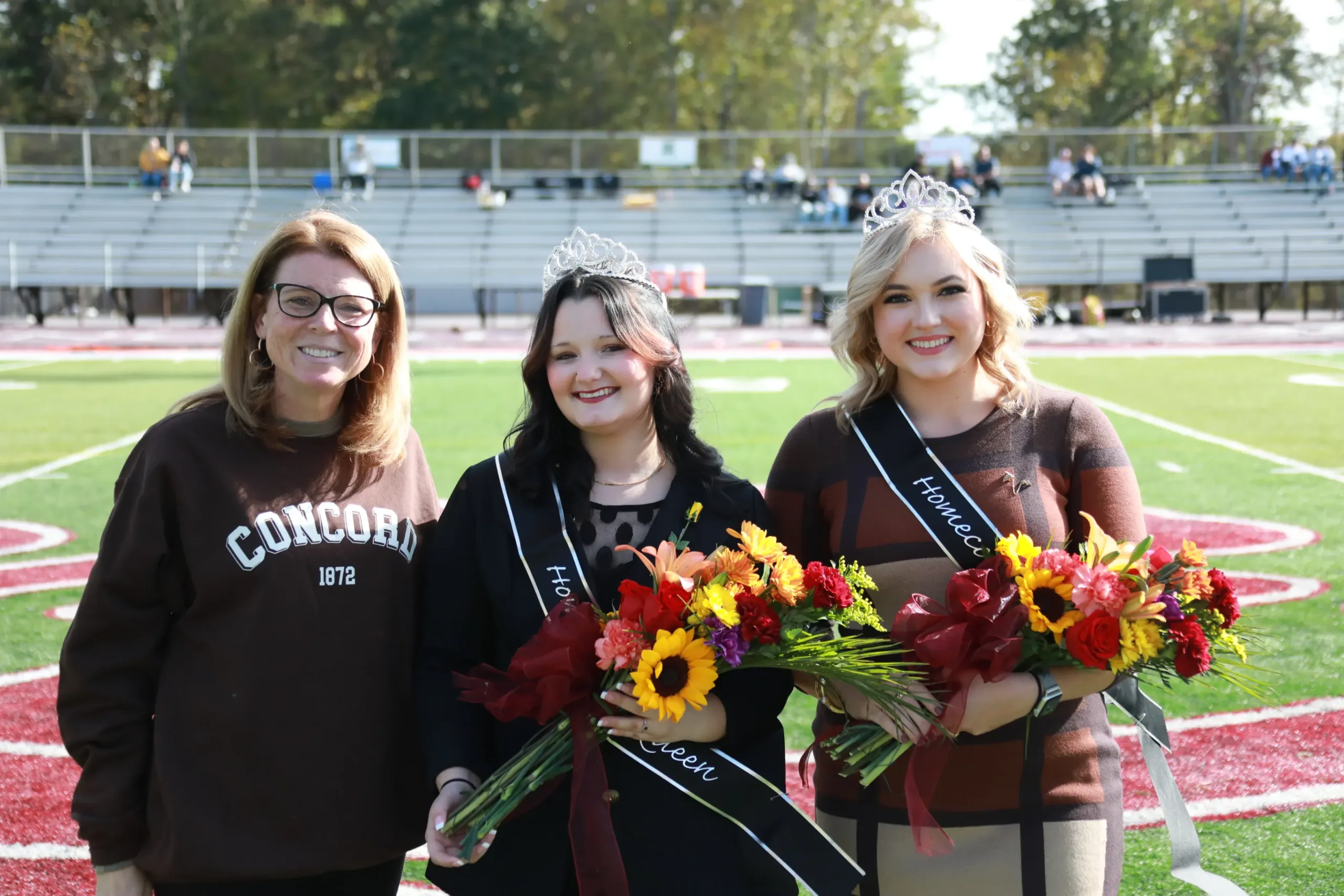 CU Homecoming Royalty with President Meighen