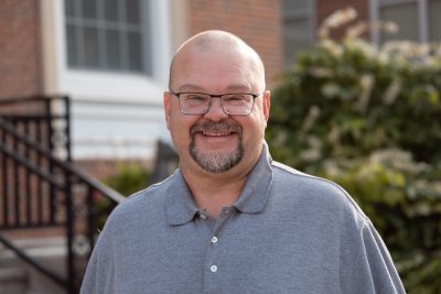 An image of Larry Marrs in front of the CU Library.